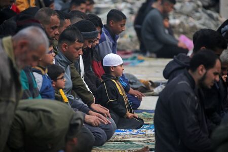 Israel confirma que 8 reféns que seriam libertados morreram