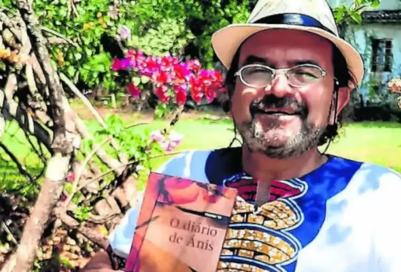 CULTURA: MORRE EM BRASÍLIA O POETA E COMPOSITOR VICENTE SÁ