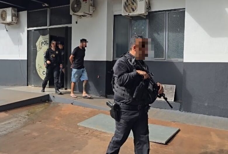 Preso em MS, suspeito de feminicídio é levado para São Paulo