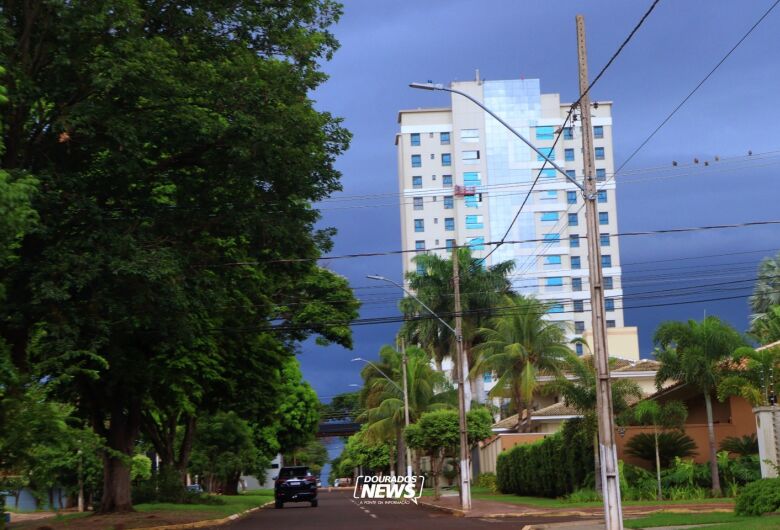 Dourados continua em alerta de chuvas intensas até o sábado