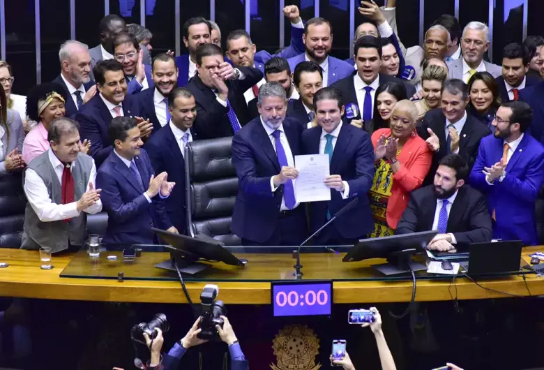 Hugo Motta é eleito presidente da Câmara dos Deputados em 2025