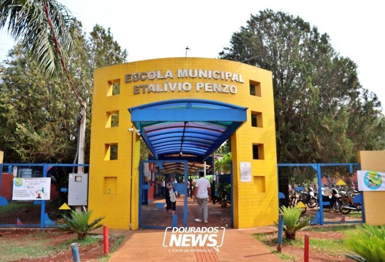 Aulas na Rede Municipal de Ensino começam hoje em Dourados