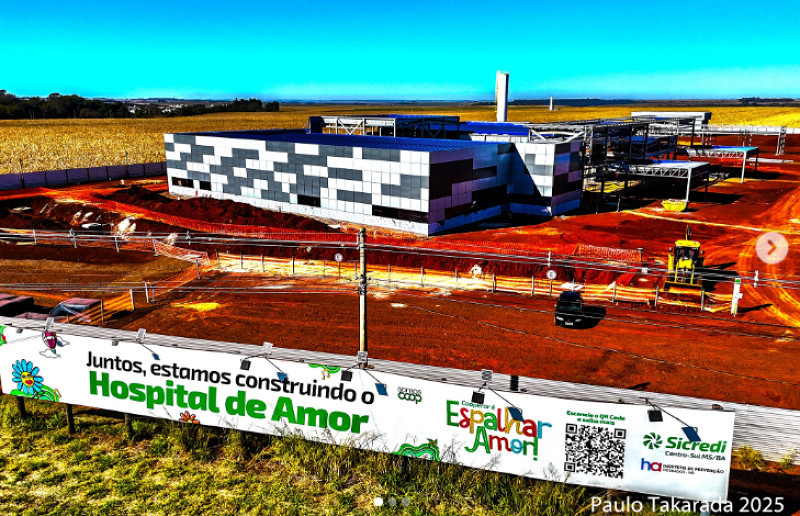 Acesso ao Hospital de Amor: asfalto de R$ 2,3 milhões já