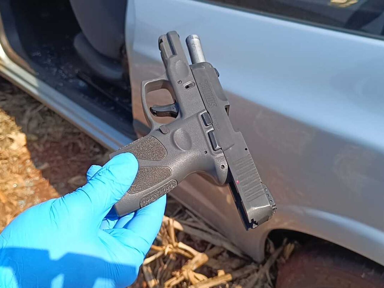 Disparo acidental na MS-379: militar morre e jovem ferido