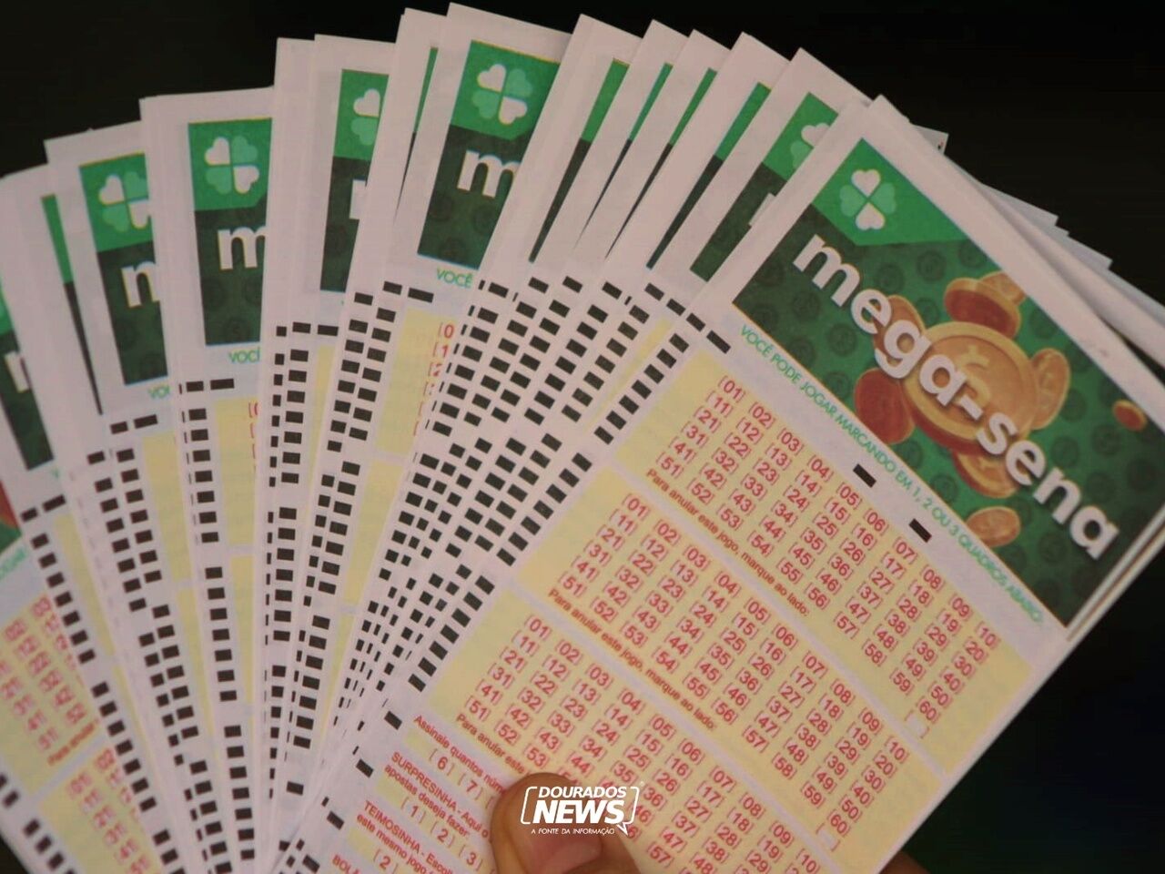 Mega-Sena 12 milhões: sorteio hoje com prêmio acumulado