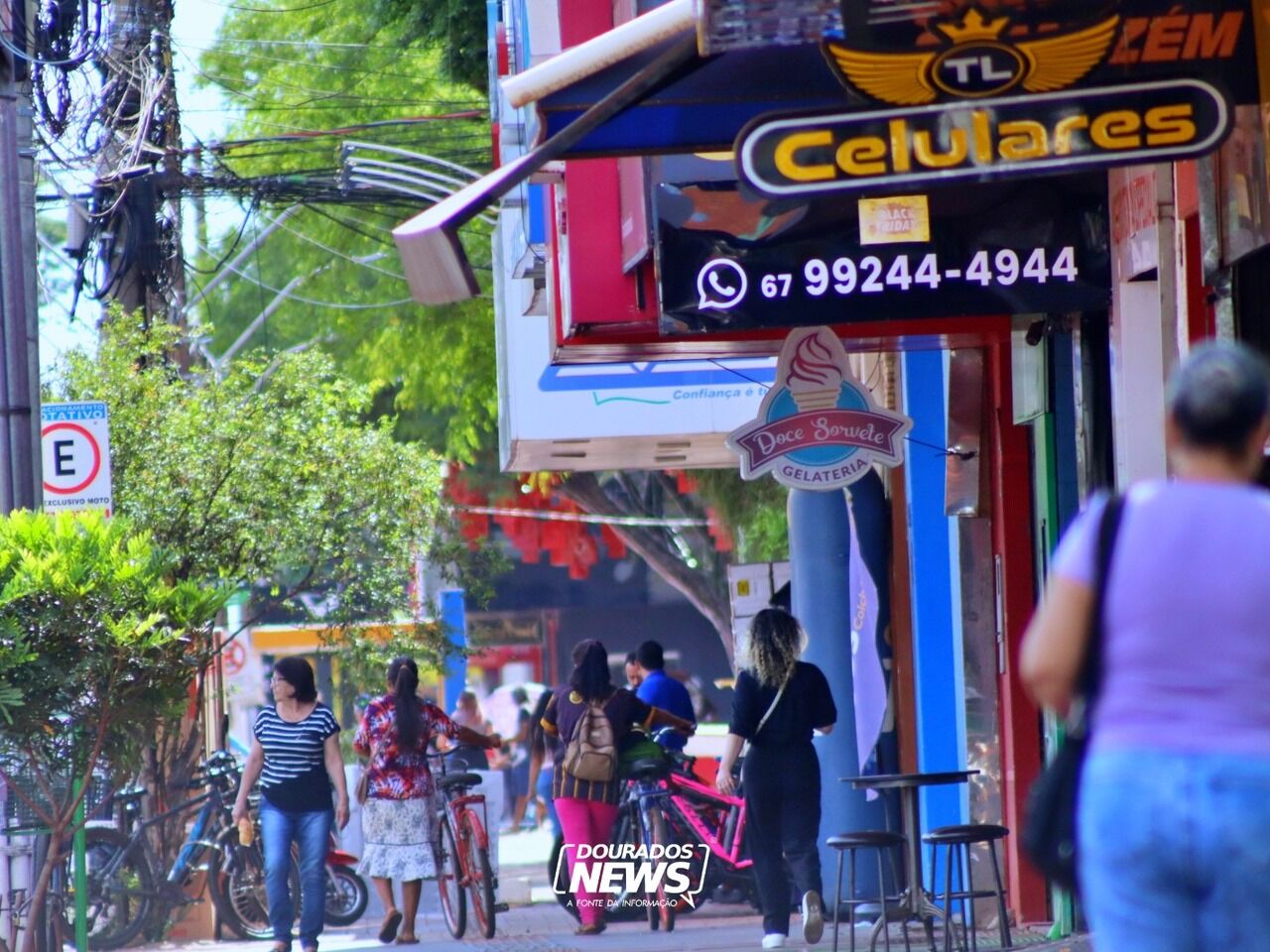 Expectativa de vida do brasileiro chega a 76,6 anos no país