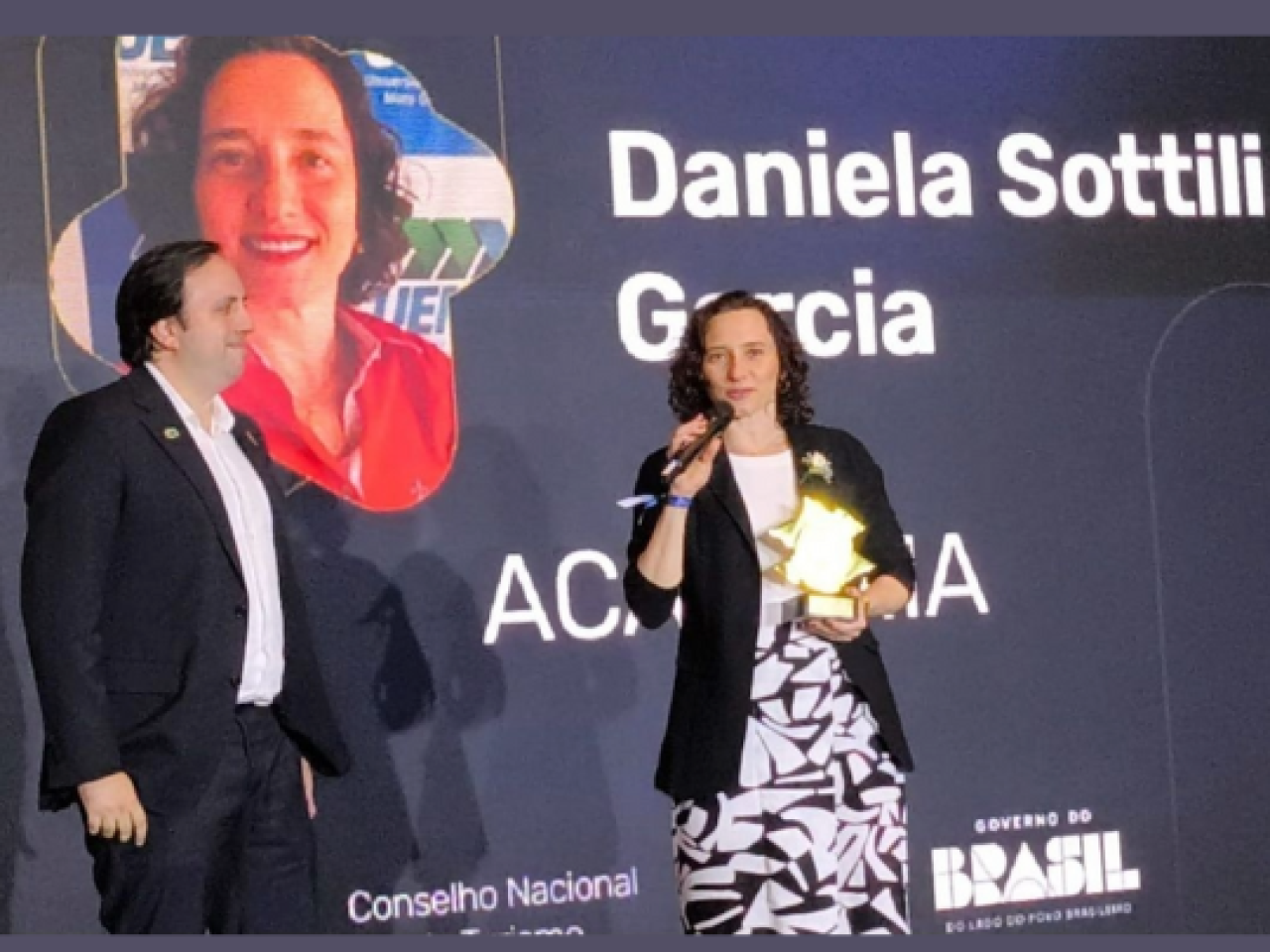 Prêmio Nacional do Turismo reconhece docente da UEMS 2025